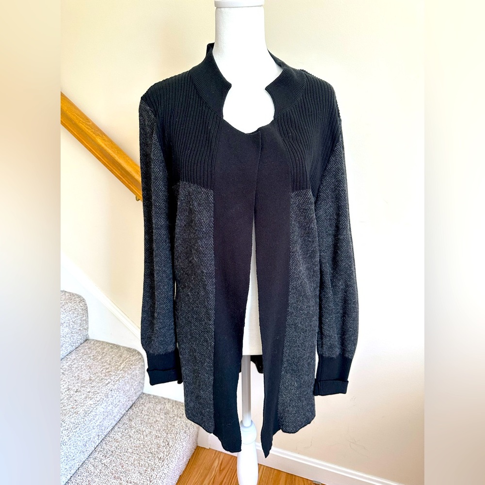 G & C United Knitware black and gray sweater jacket. Large. Alpaca-cotton.